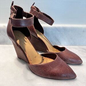 Vintage Nine West Back Zip Ankle Strap Leather Wedge Shoes Brown Size 8
